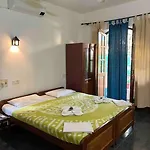 Room By The Beach - Calangute